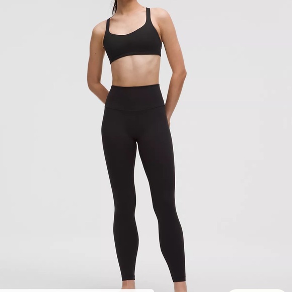 LuluLemon Women's Wunder Under Leggings - Picture 1 of 7